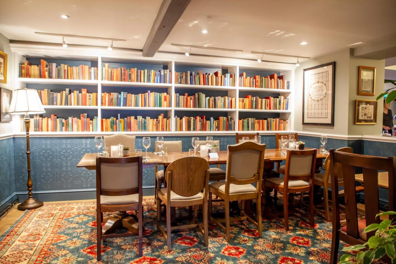阿德敏斯特 The Bell - Brunning And Price酒店 外观 照片